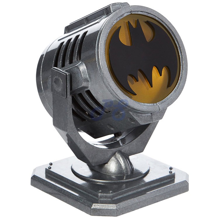 batsignal collectible batman metal